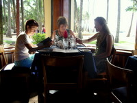 dinner at momma's fish house