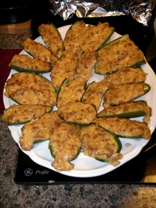 sausage stuffed jalapeno peppers